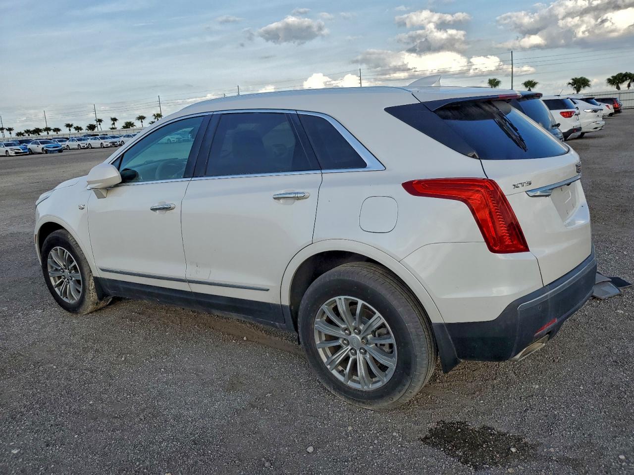 2019 CADILLAC XT5