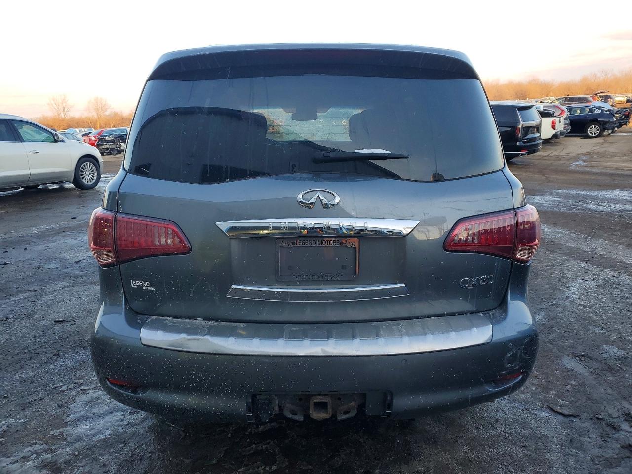 2017 INFINITI QX80