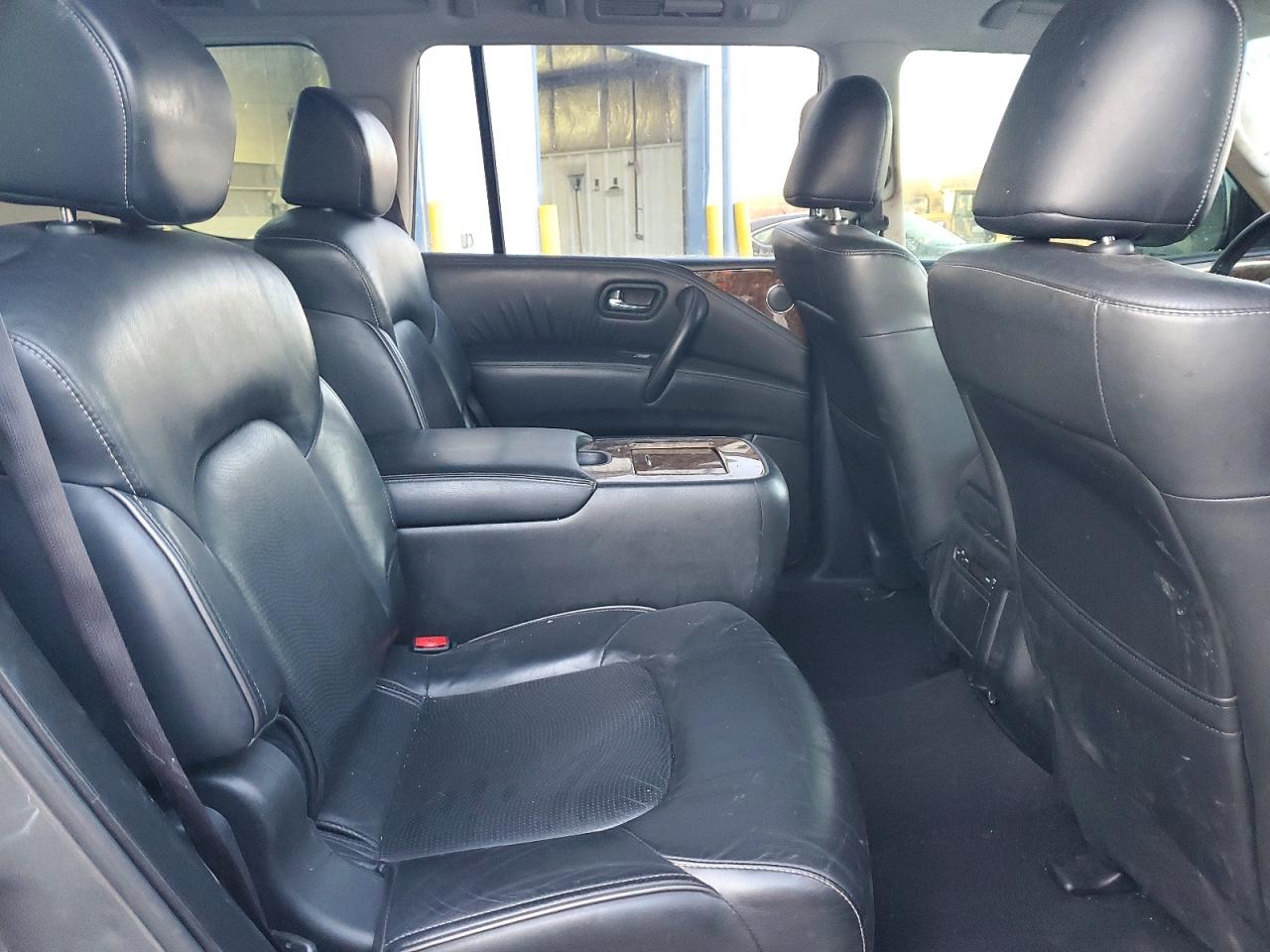 2017 INFINITI QX80