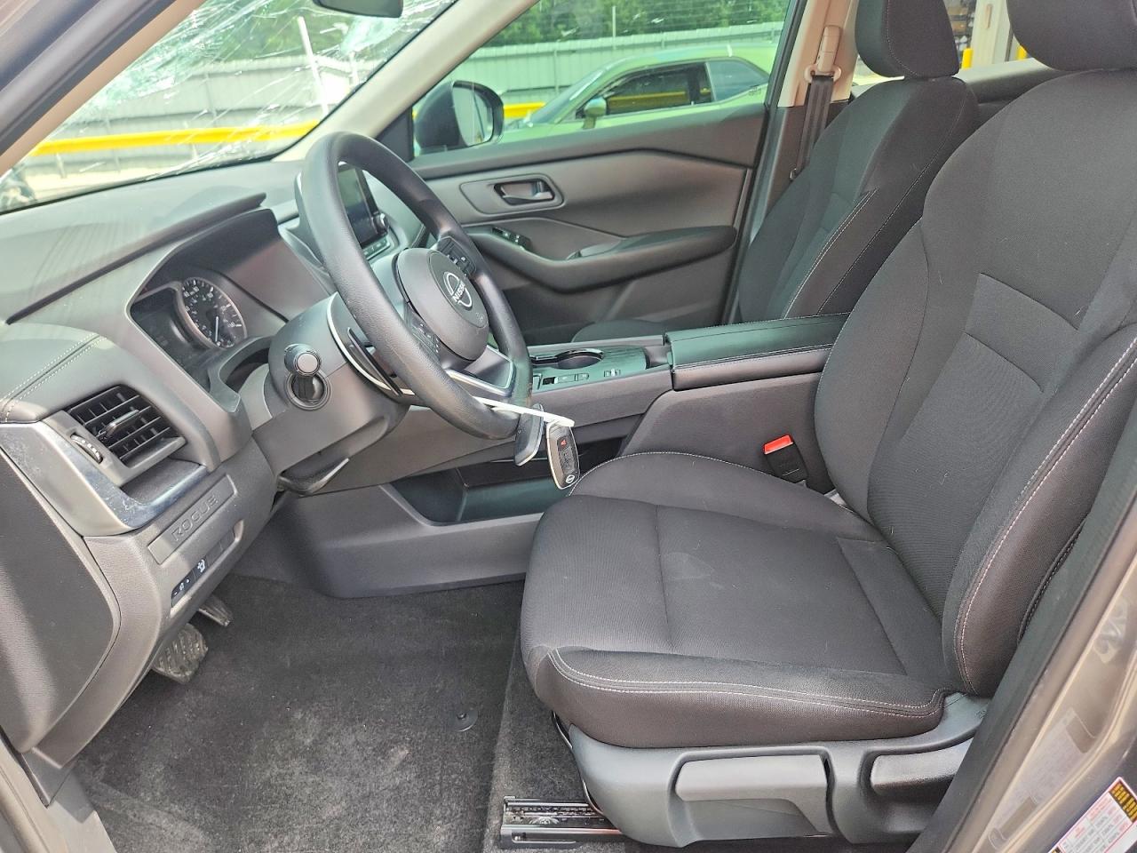 2024 NISSAN ROGUE