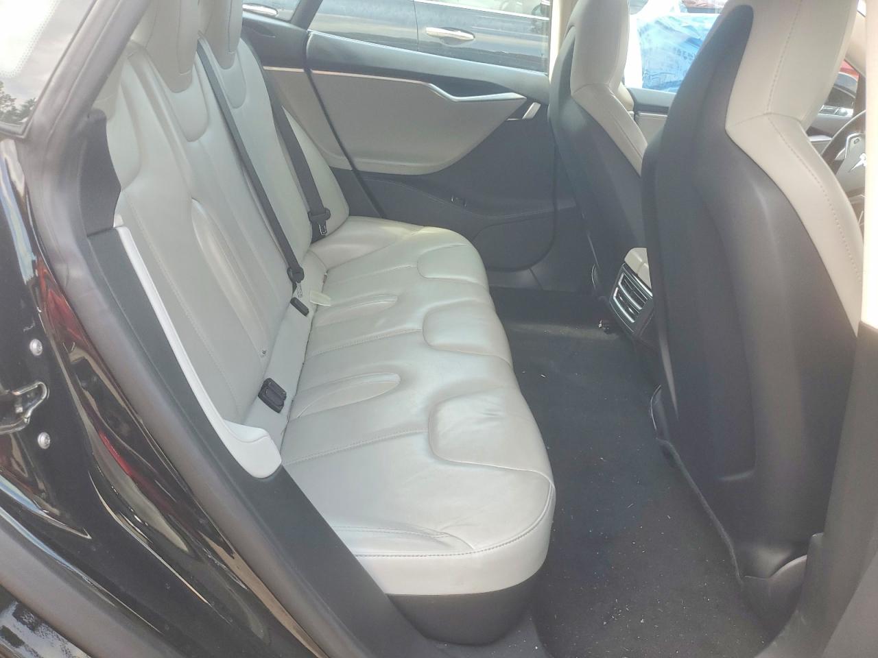 2015 TESLA MODEL S