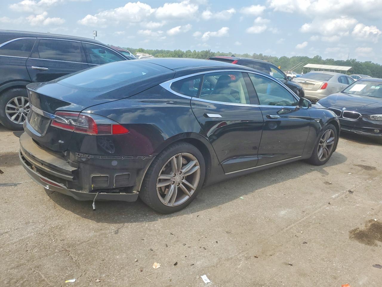 2015 TESLA MODEL S