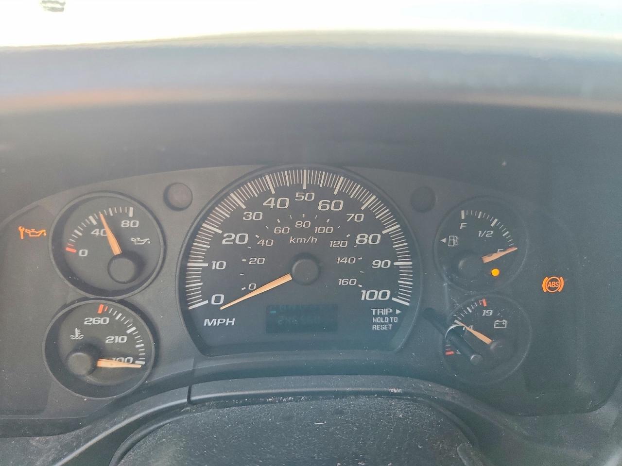 2004 CHEVROLET EXPRESS