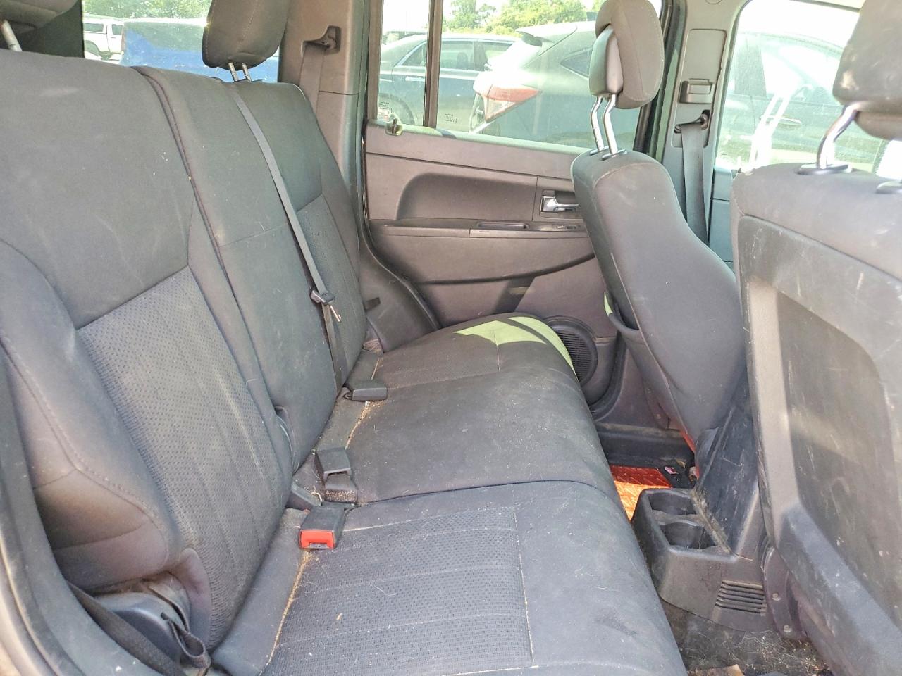 2012 JEEP LIBERTY