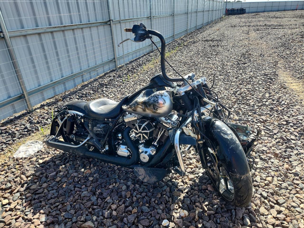 2013 HARLEY-DAVIDSON FL