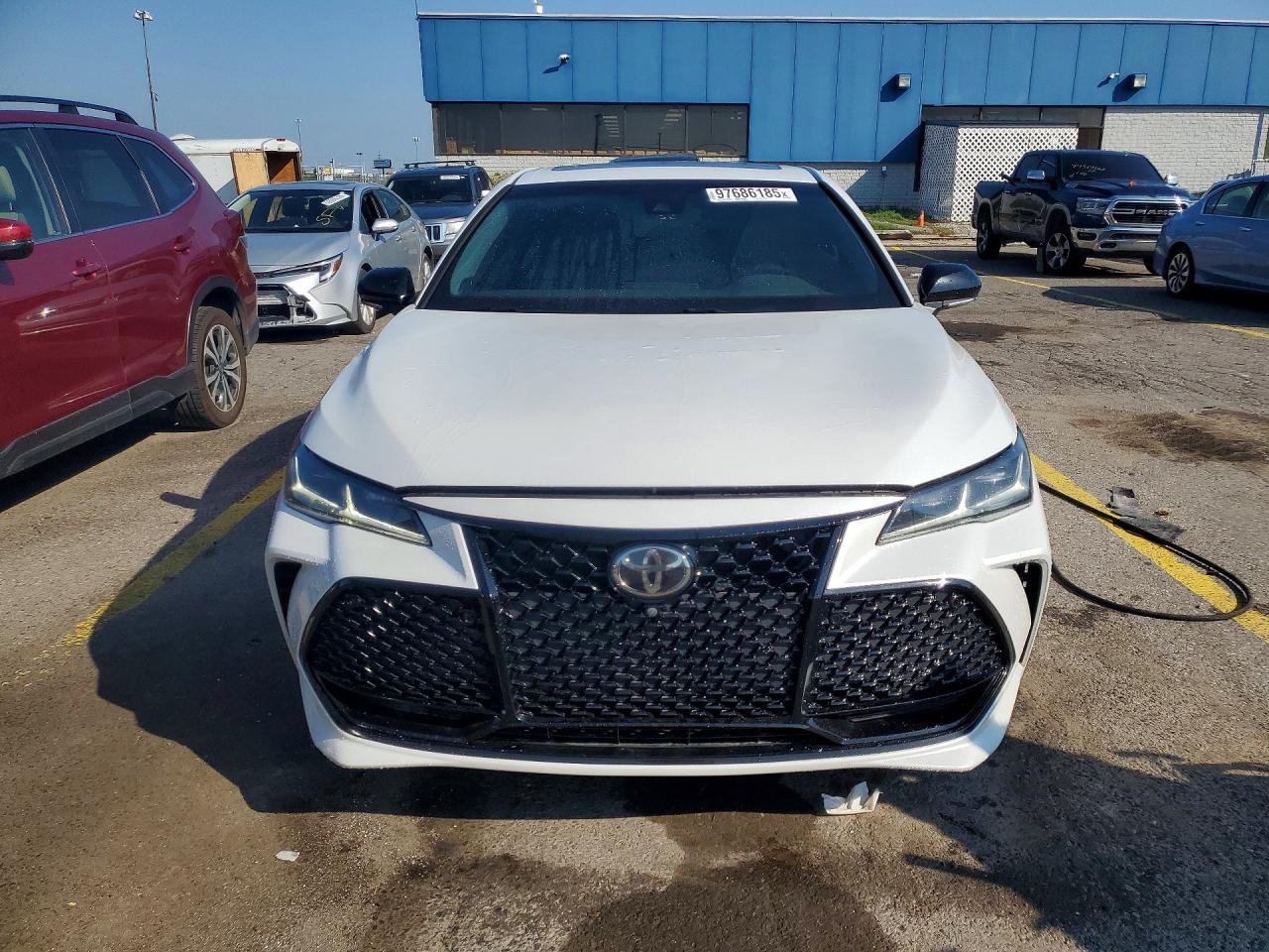 2019 TOYOTA AVALON