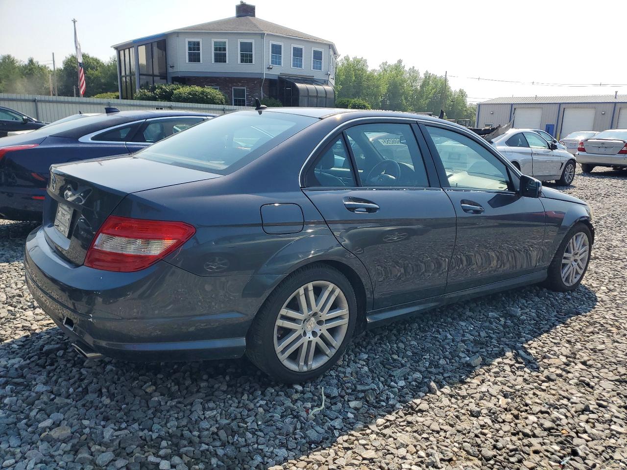 2011 MERCEDES-BENZ C-CLASS