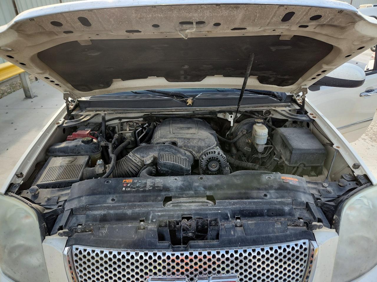 2012 GMC YUKON
