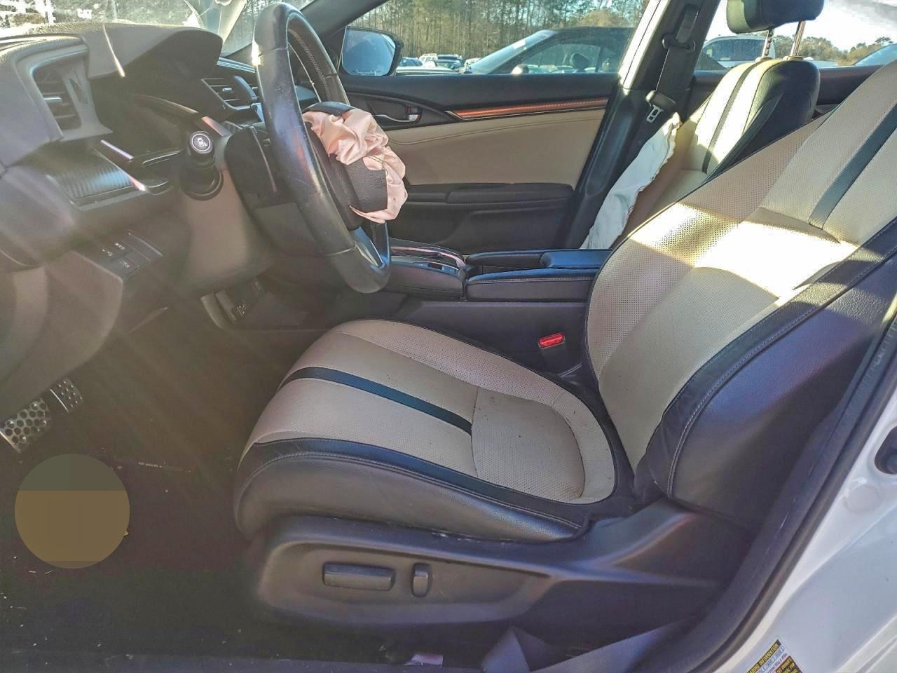 2018 HONDA CIVIC