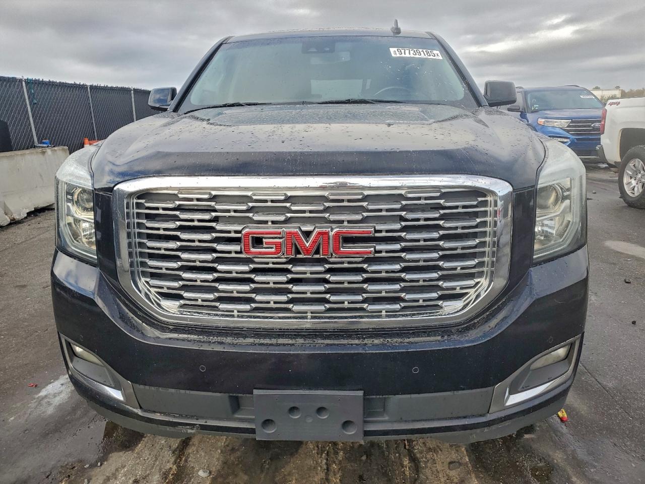 2019 GMC YUKON