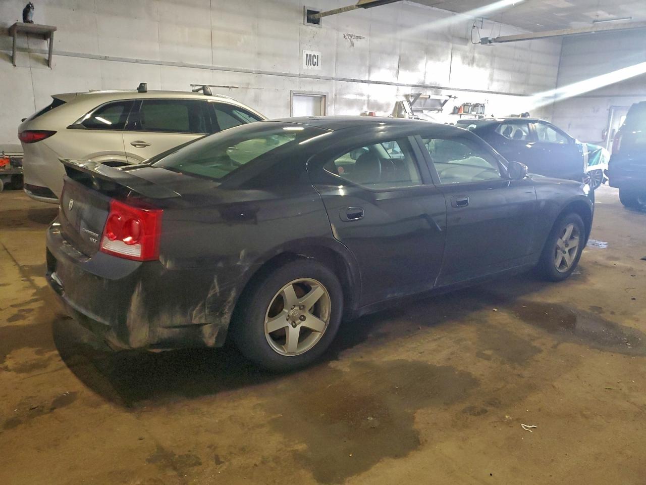 2010 DODGE CHARGER