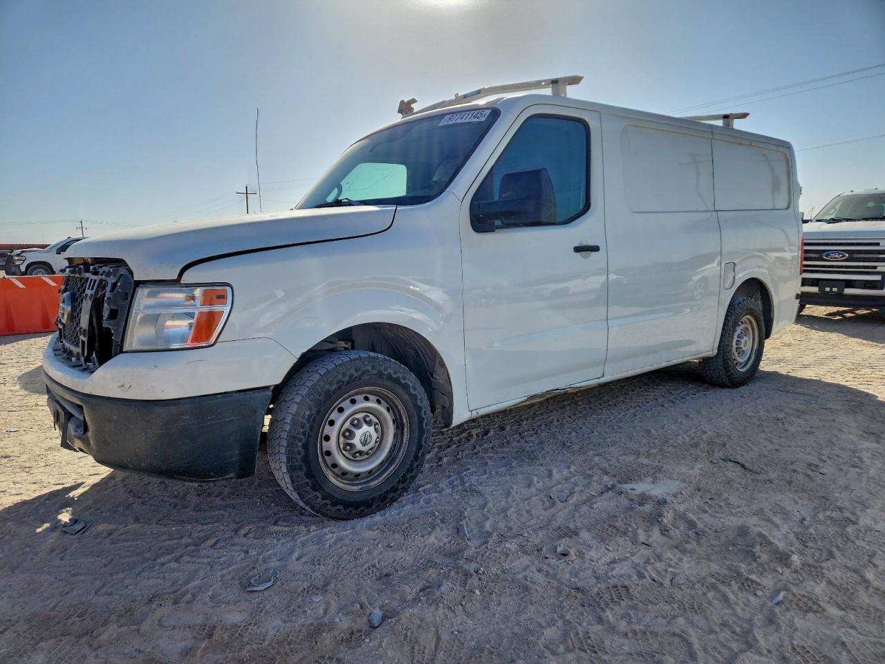 2014 NISSAN NV