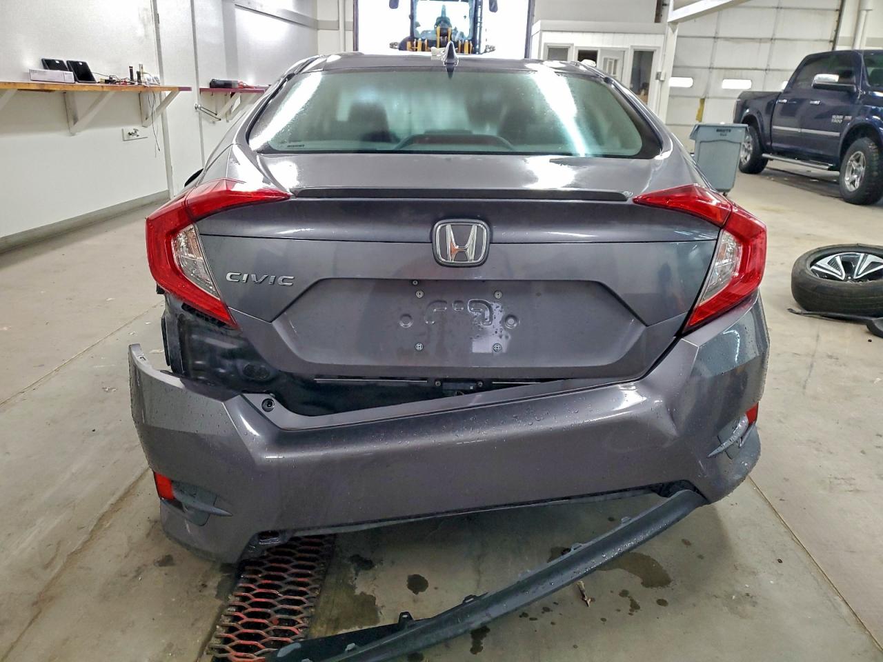 2018 HONDA CIVIC
