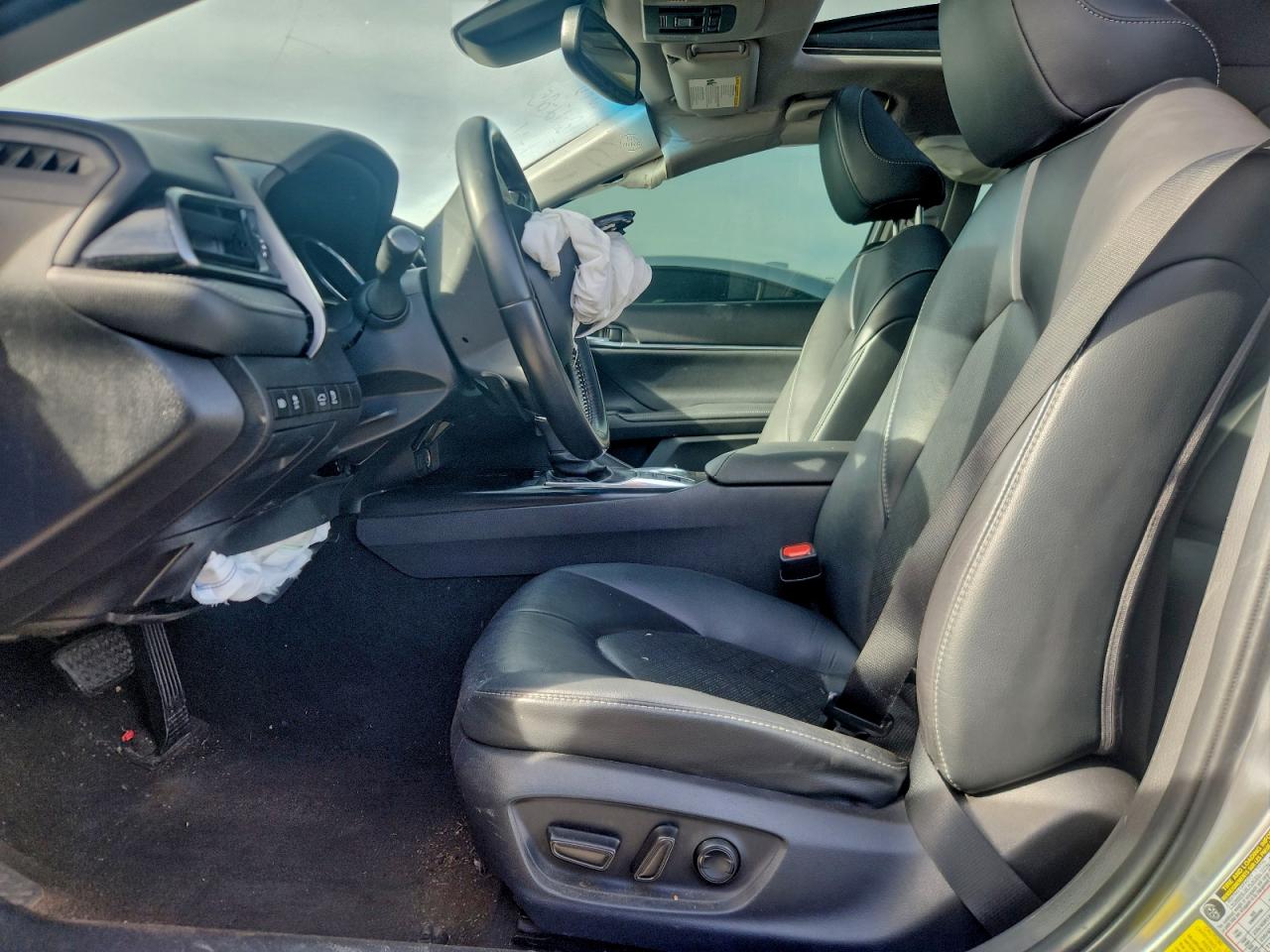 2020 TOYOTA CAMRY