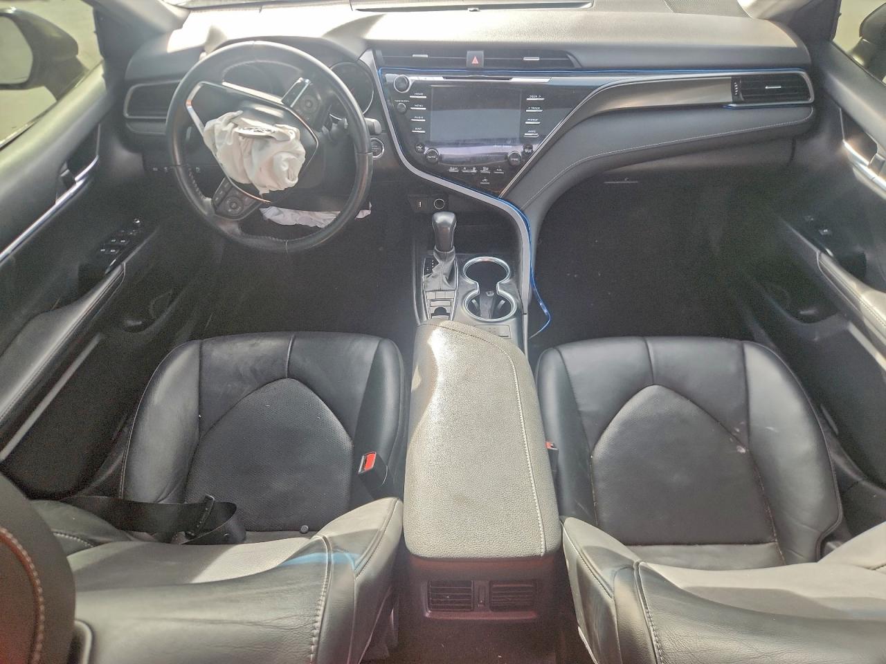 2020 TOYOTA CAMRY