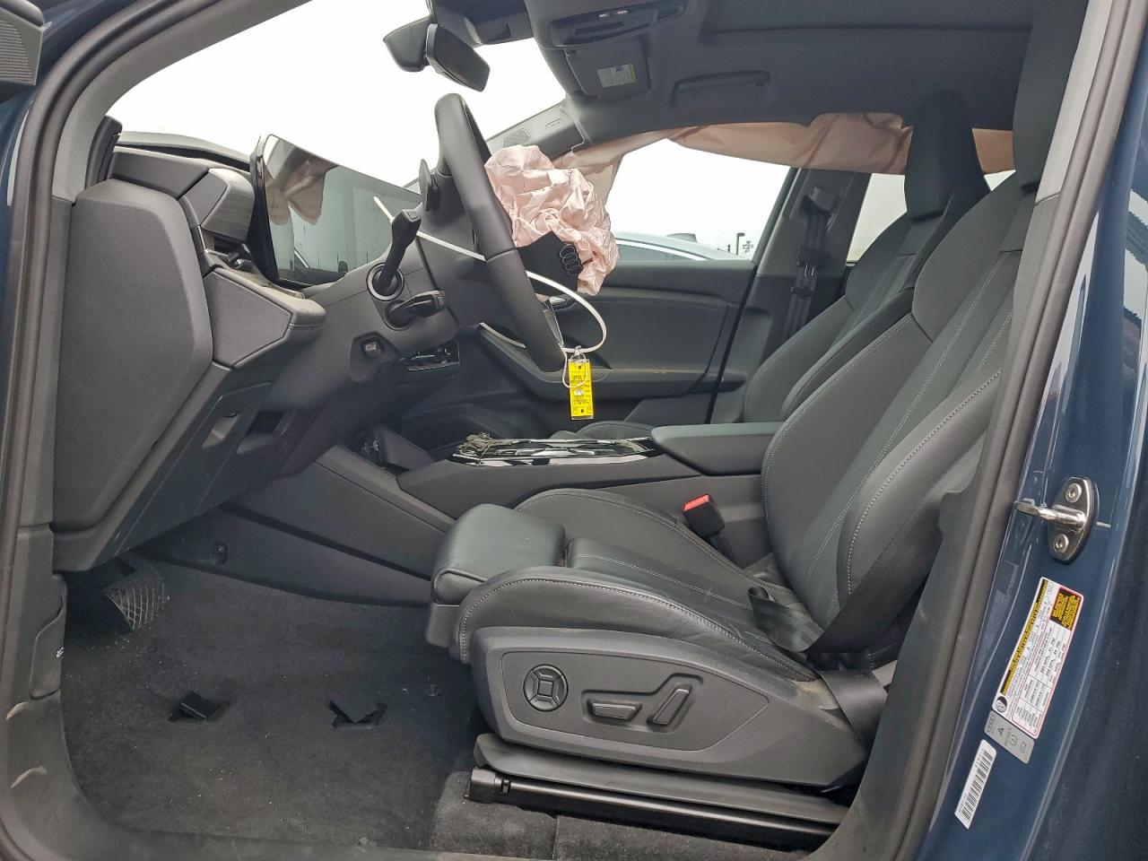 2025 AUDI Q6 E-TRON