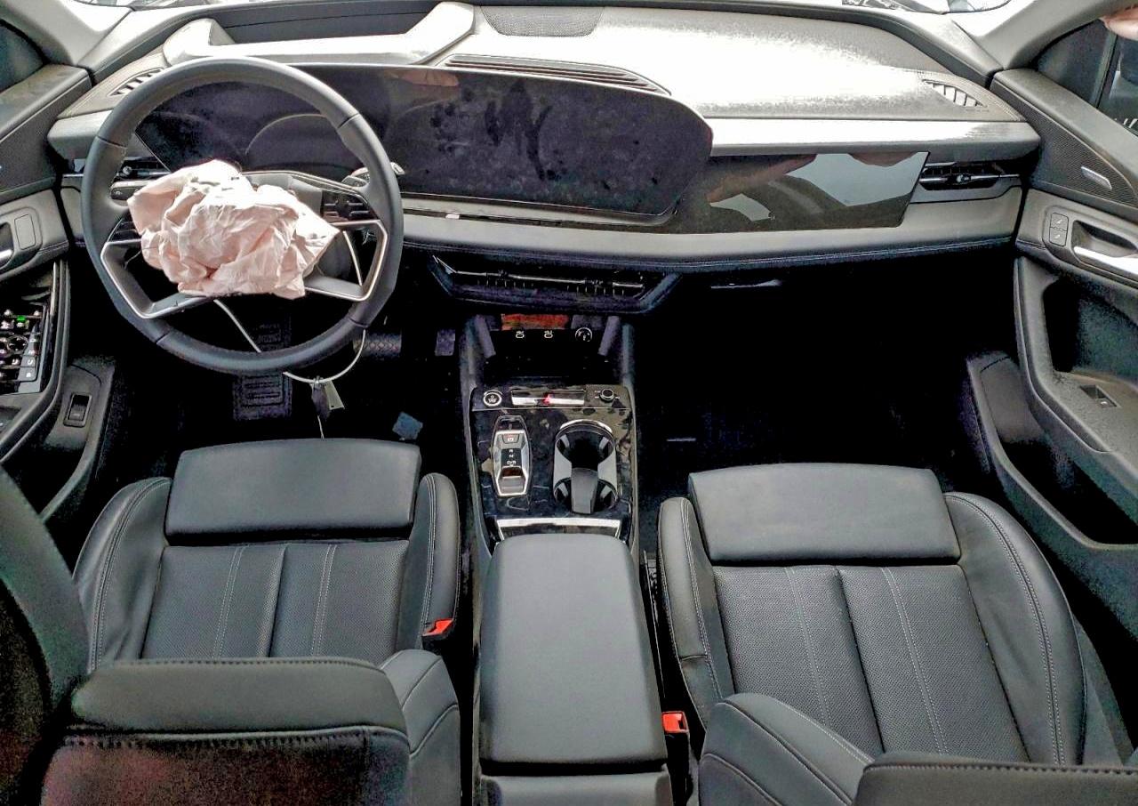 2025 AUDI Q6 E-TRON