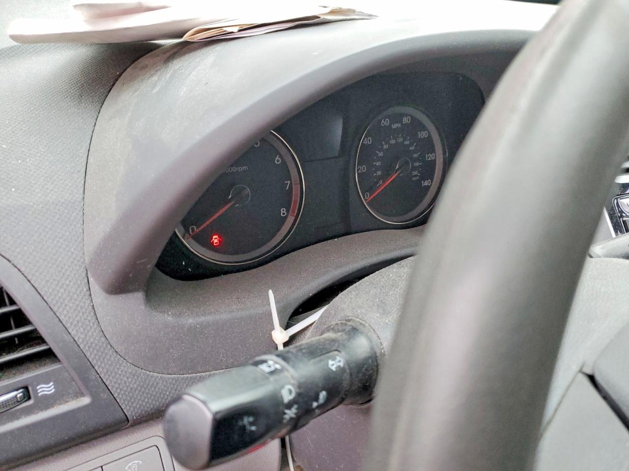 2012 HYUNDAI ACCENT
