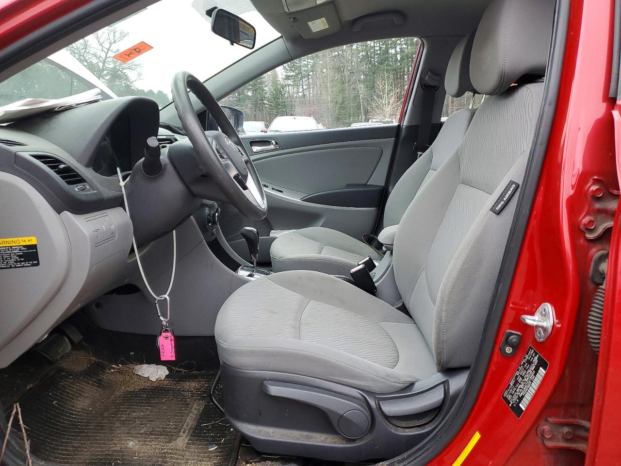 2012 HYUNDAI ACCENT