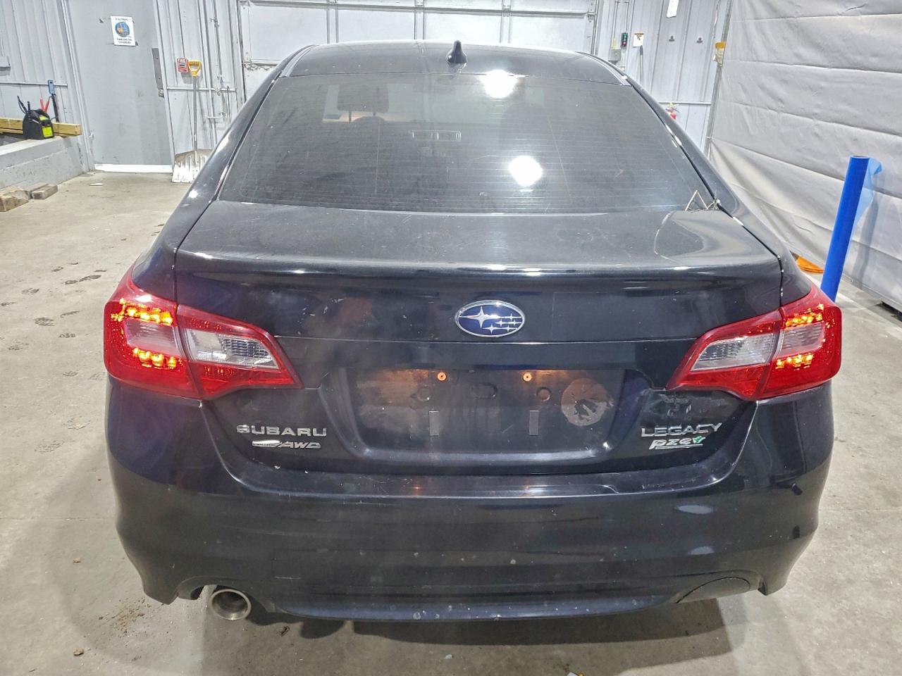 2017 SUBARU LEGACY