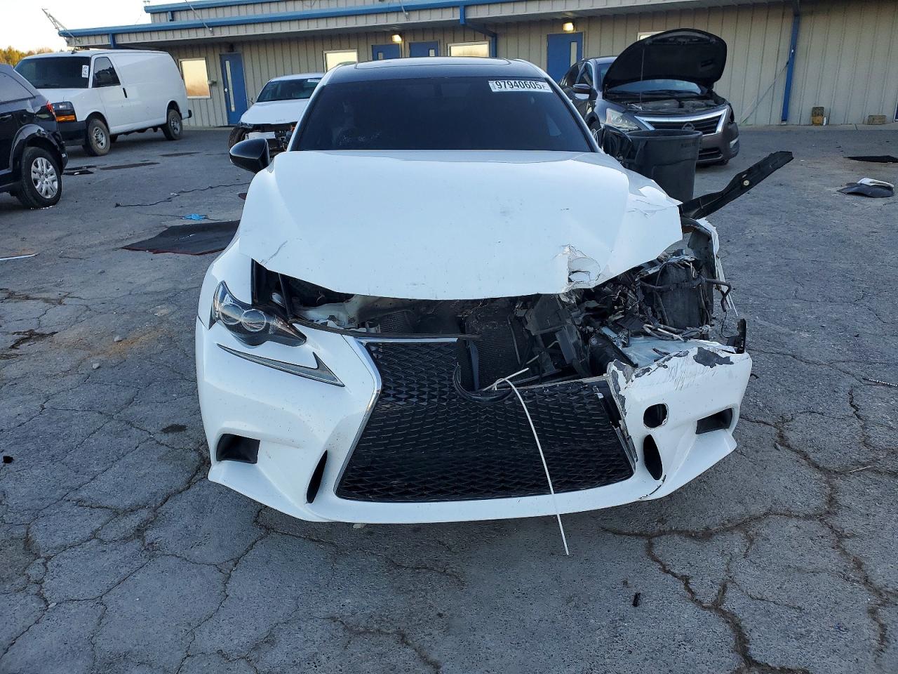 2015 LEXUS IS