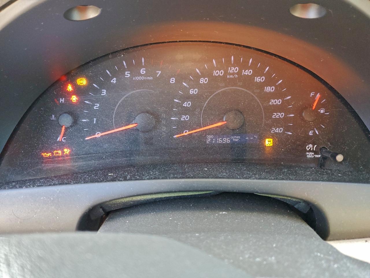 2011 TOYOTA CAMRY