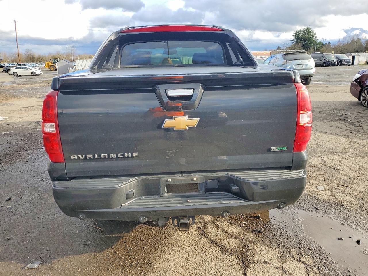 2011 CHEVROLET AVALANCHE