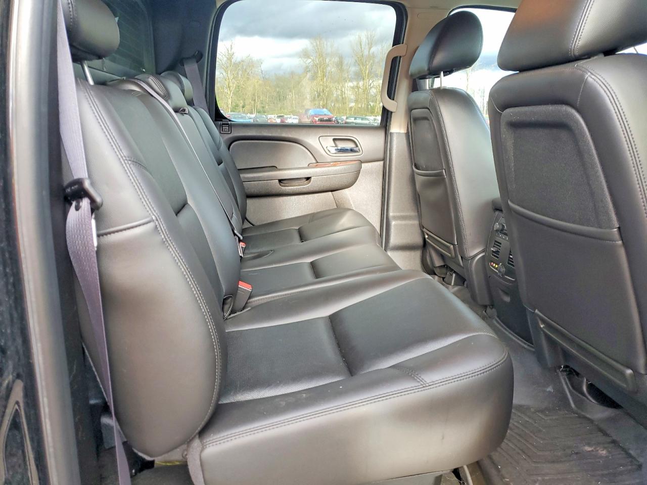 2011 CHEVROLET AVALANCHE