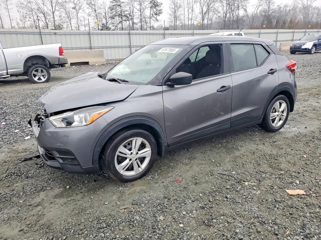 2020 NISSAN KICKS