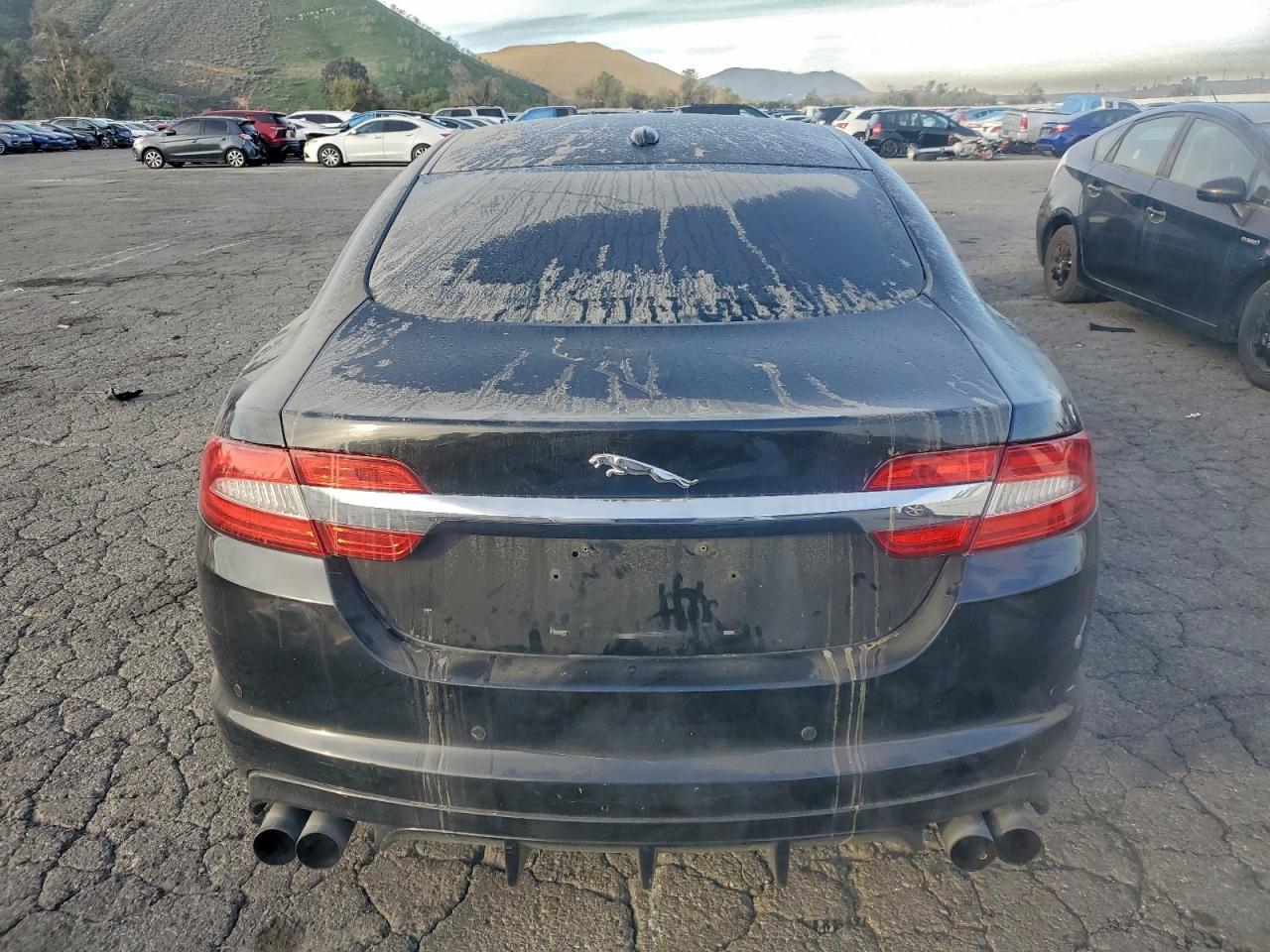 2012 JAGUAR XF