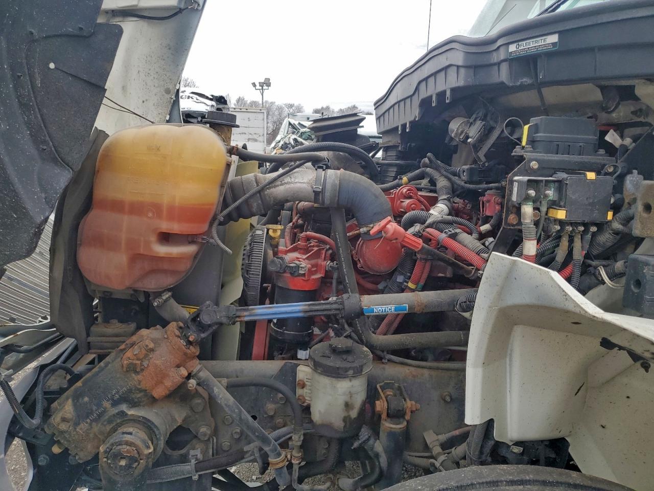 2020 INTERNATIONAL MV607