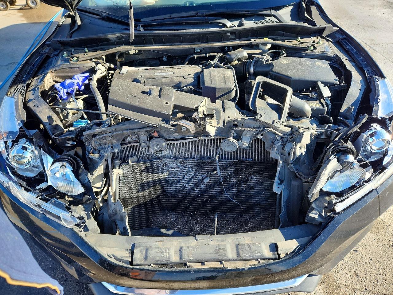 2017 HONDA ACCORD