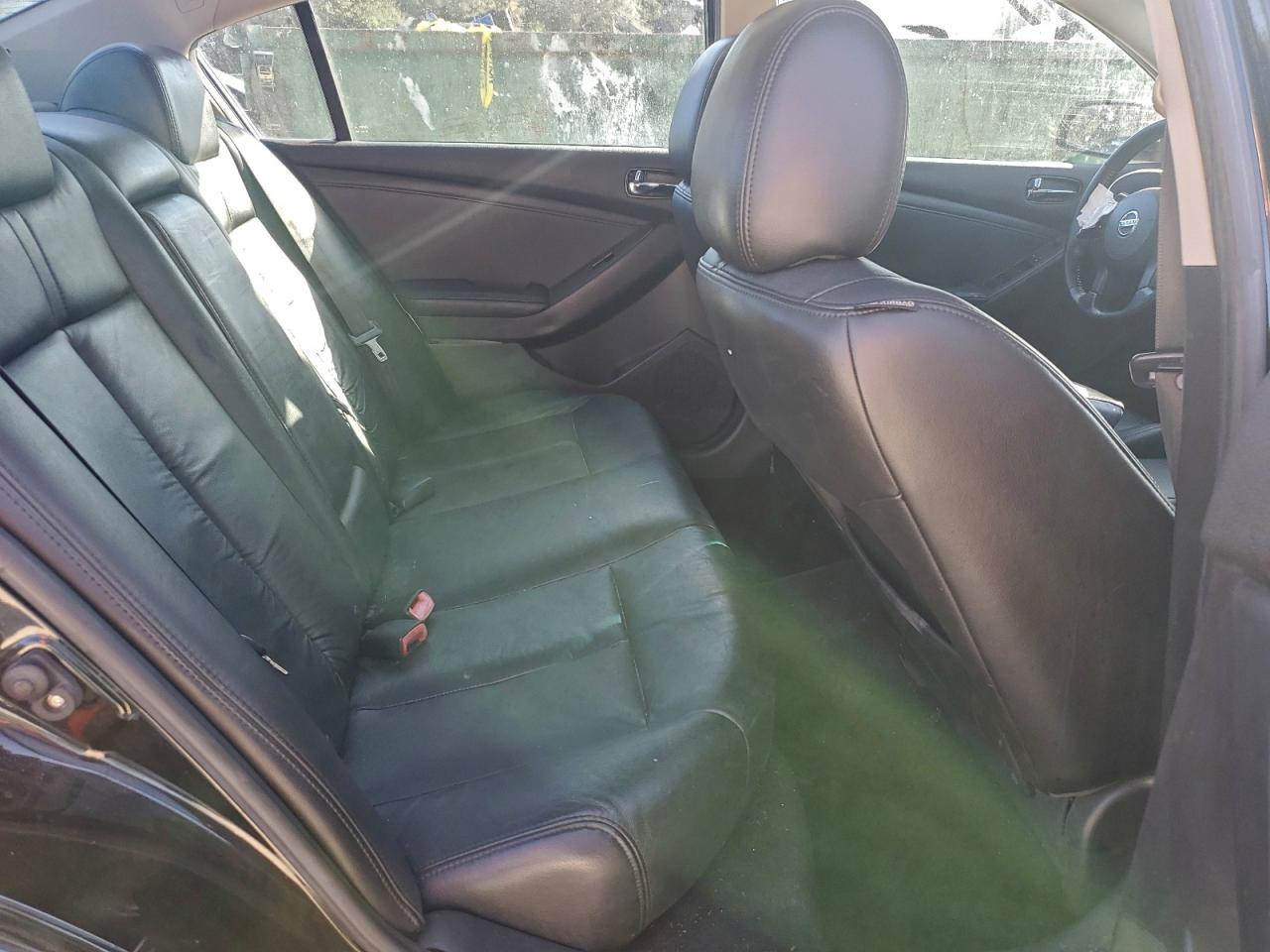 2010 NISSAN ALTIMA