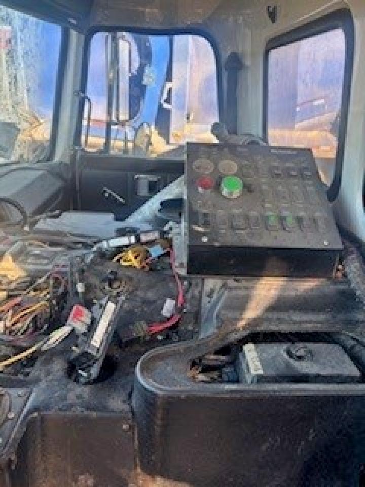 2008 AUTOCAR LLC XPEDITOR W