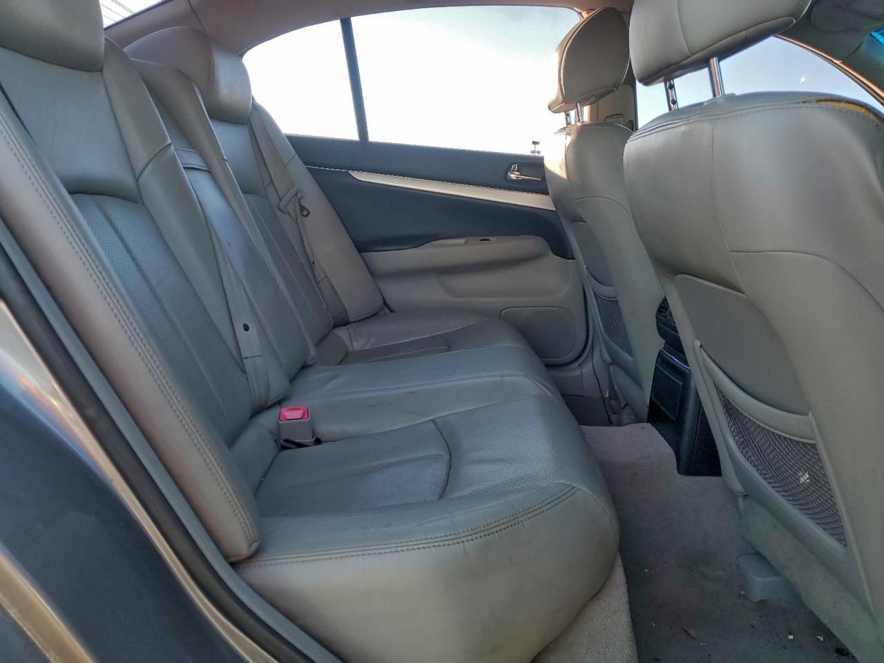 2009 INFINITI G37