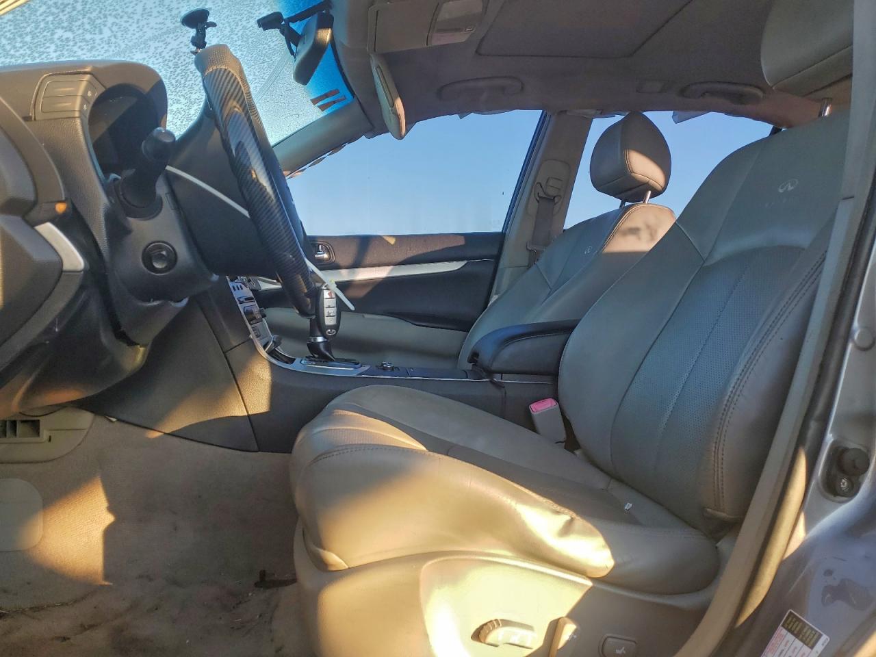 2009 INFINITI G37