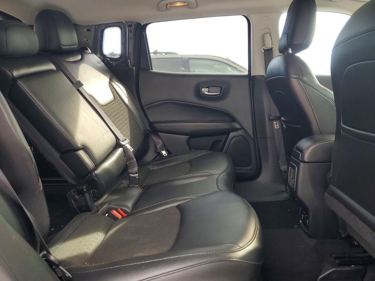 2021 JEEP COMPASS