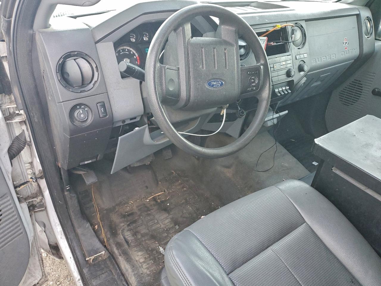 2013 FORD F350