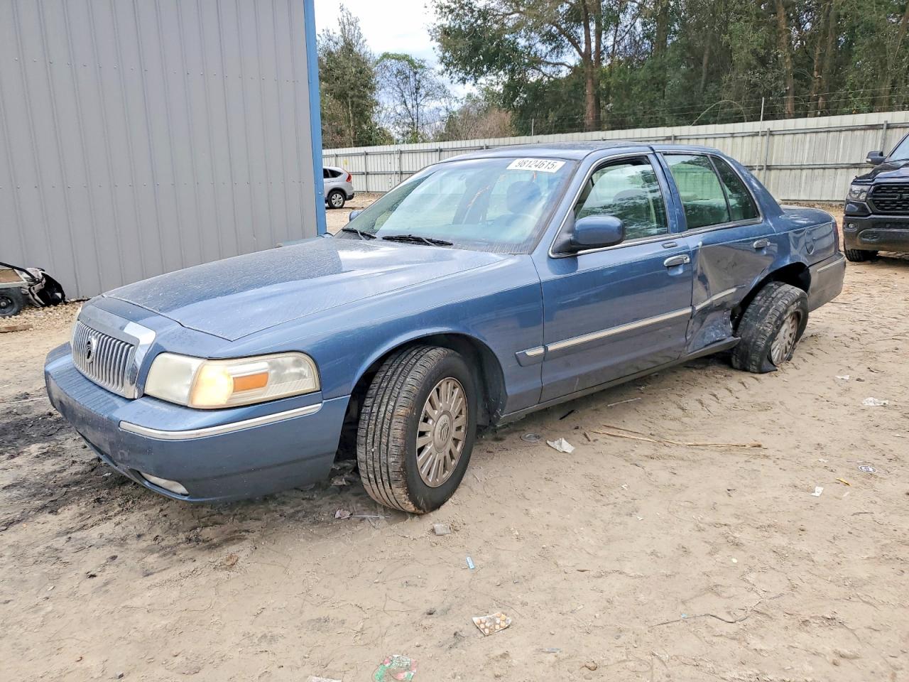 2008 MERCURY GRMARQUIS