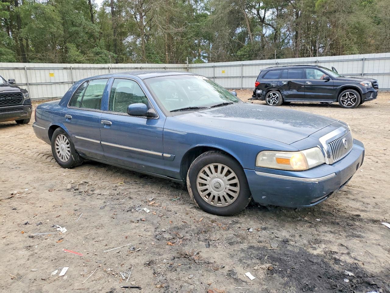 2008 MERCURY GRMARQUIS