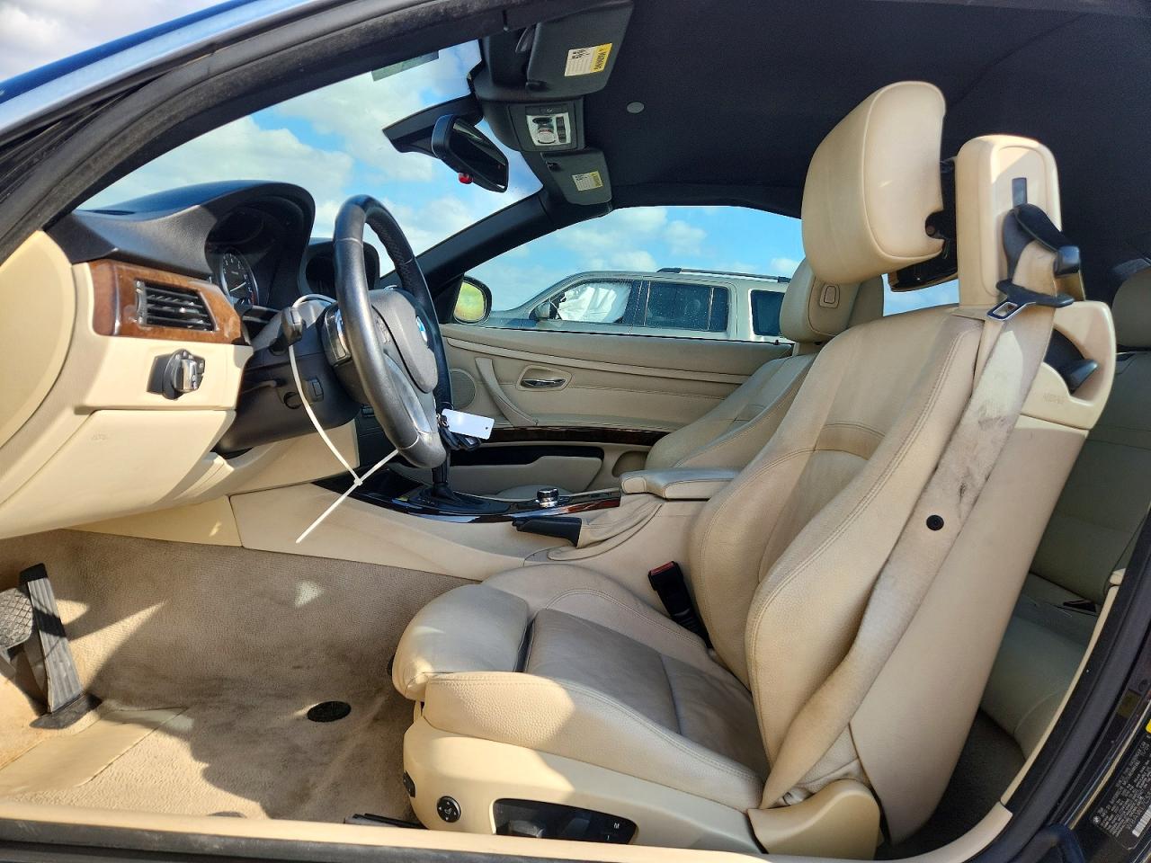 2010 BMW 3 SERIES