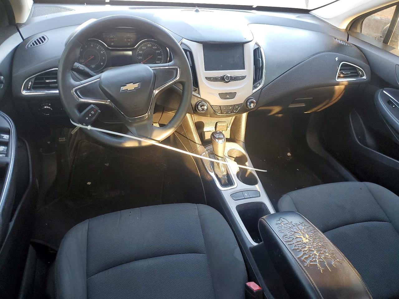 2016 CHEVROLET CRUZE