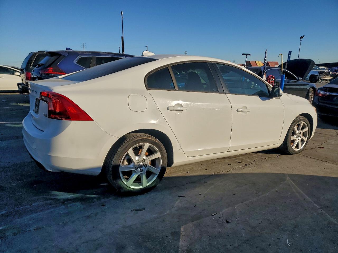2014 VOLVO S60