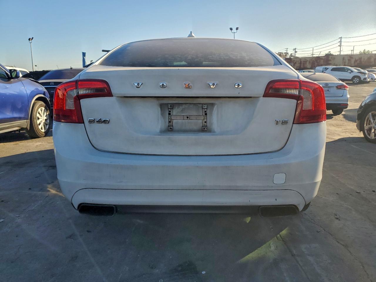 2014 VOLVO S60