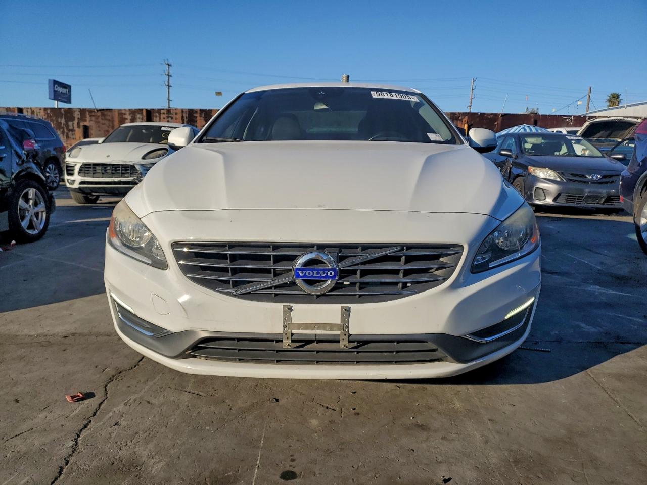 2014 VOLVO S60