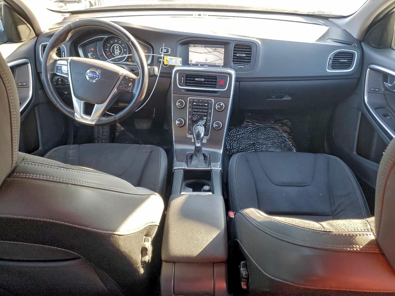 2014 VOLVO S60