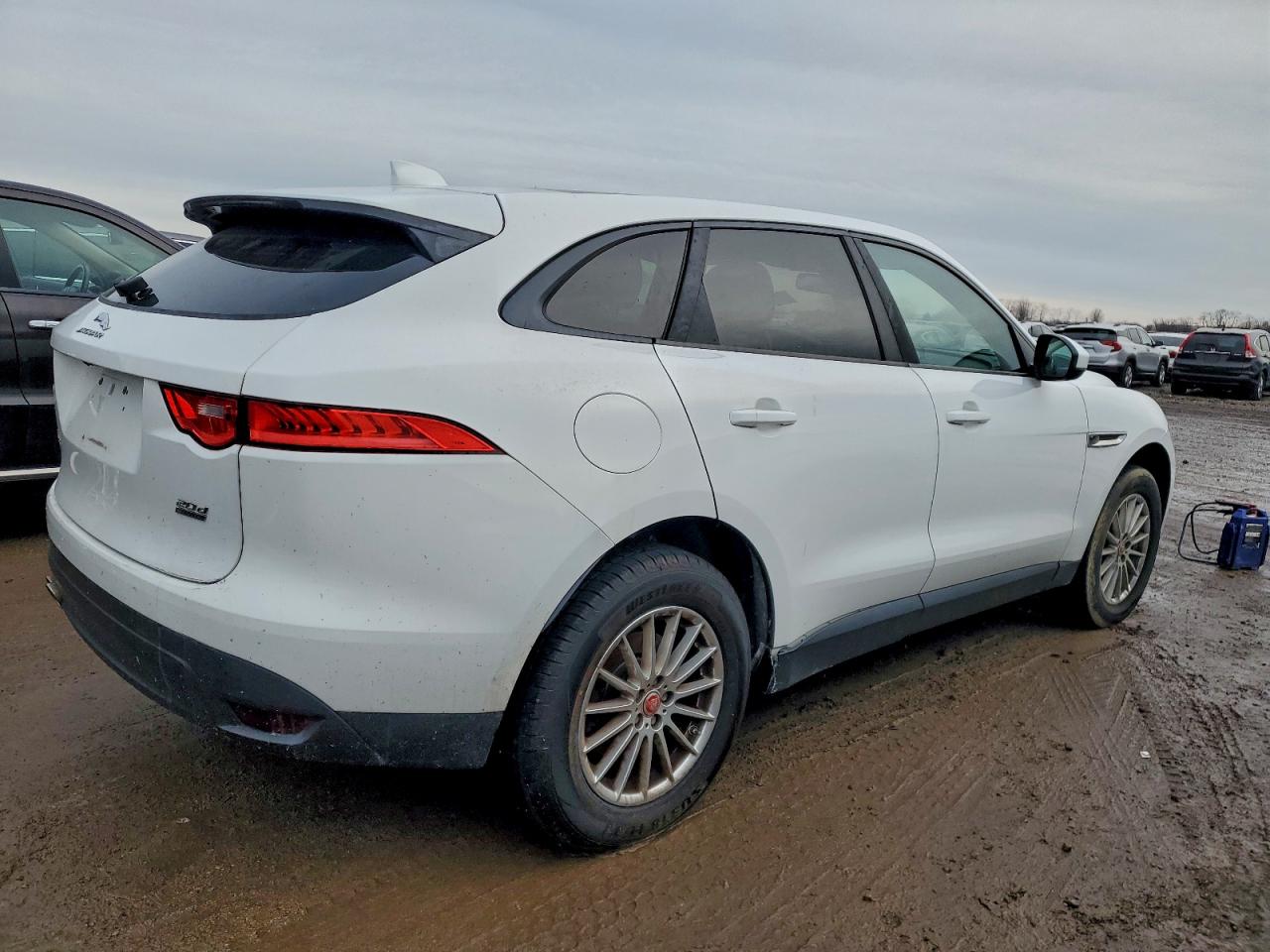 2017 JAGUAR F-PACE