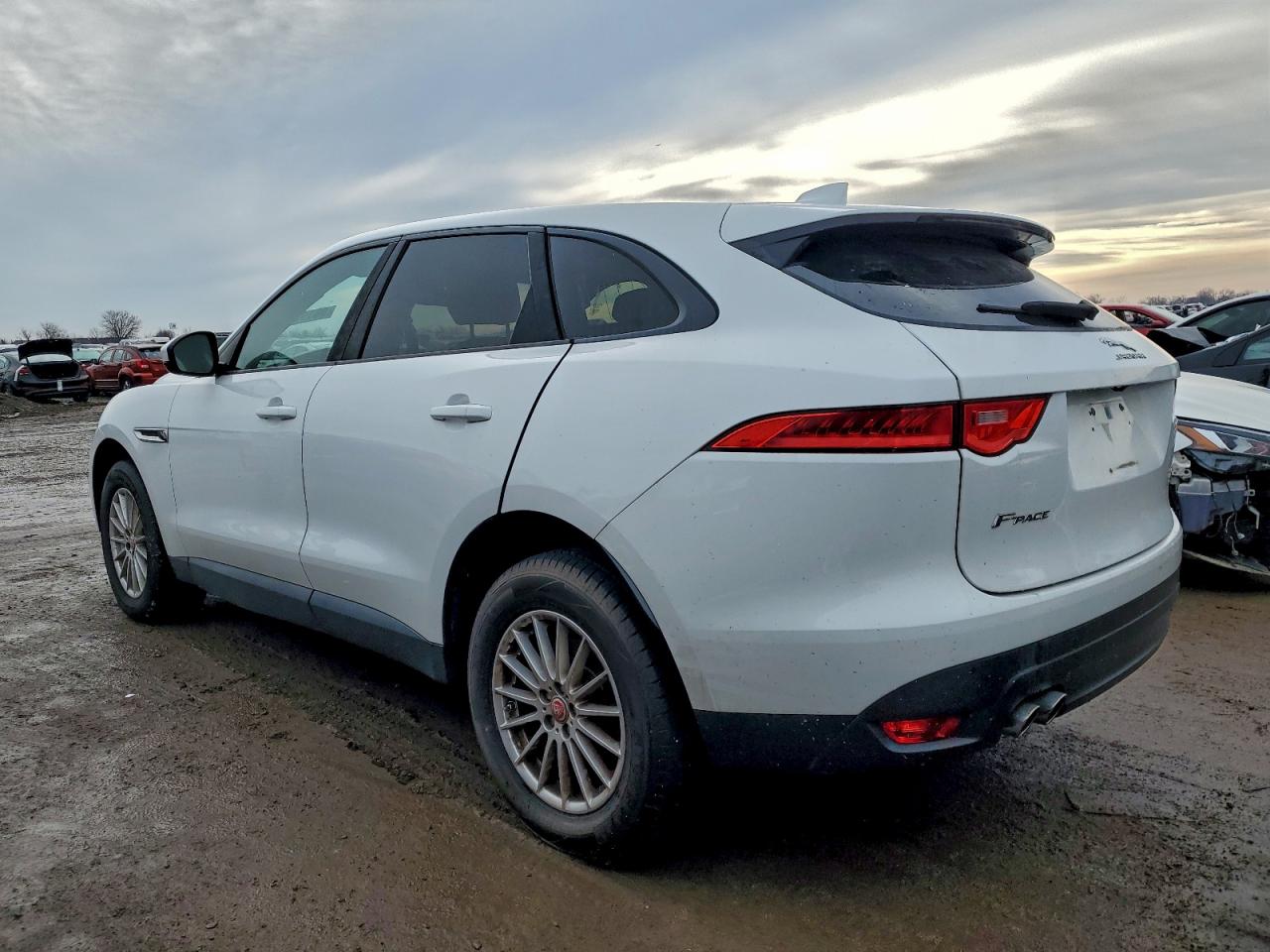 2017 JAGUAR F-PACE