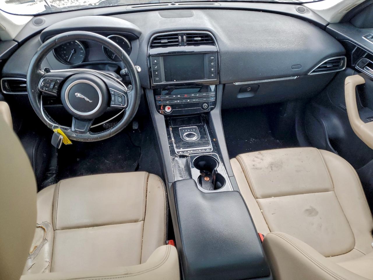 2017 JAGUAR F-PACE