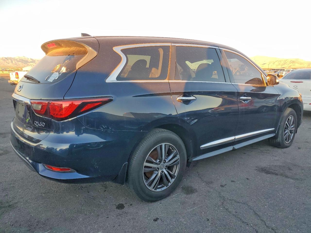2017 INFINITI QX60